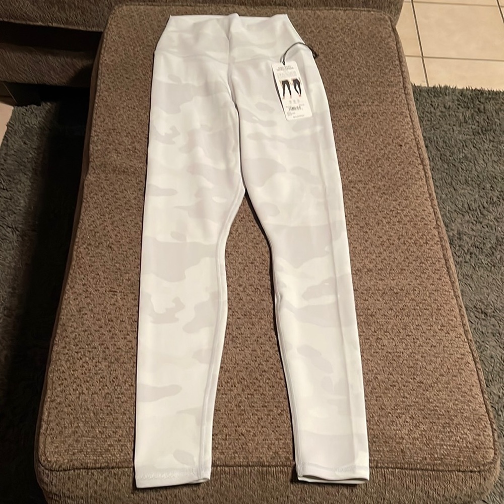Alo High Waisted Vapor Leggings Size Small New!